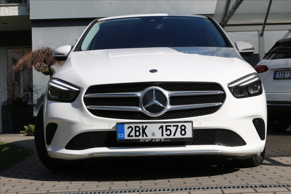 Mercedes-Benz Třídy B Kombi 1,3 l 100 kw