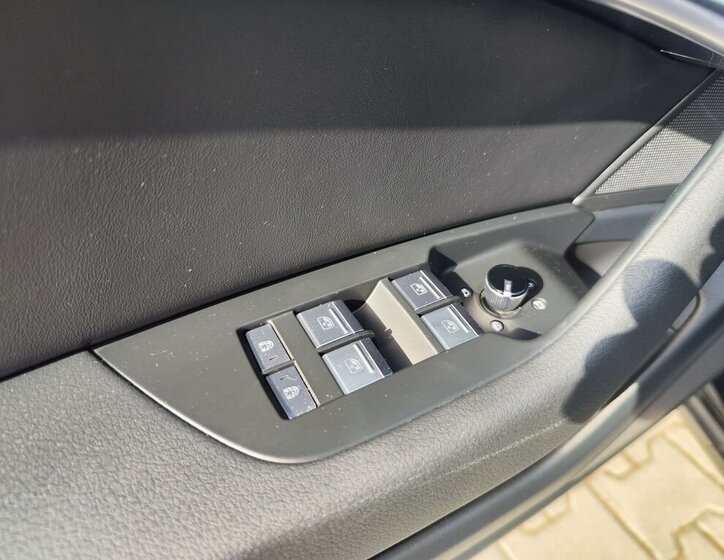 Audi A6 Kombi 2,0 l 195 kw