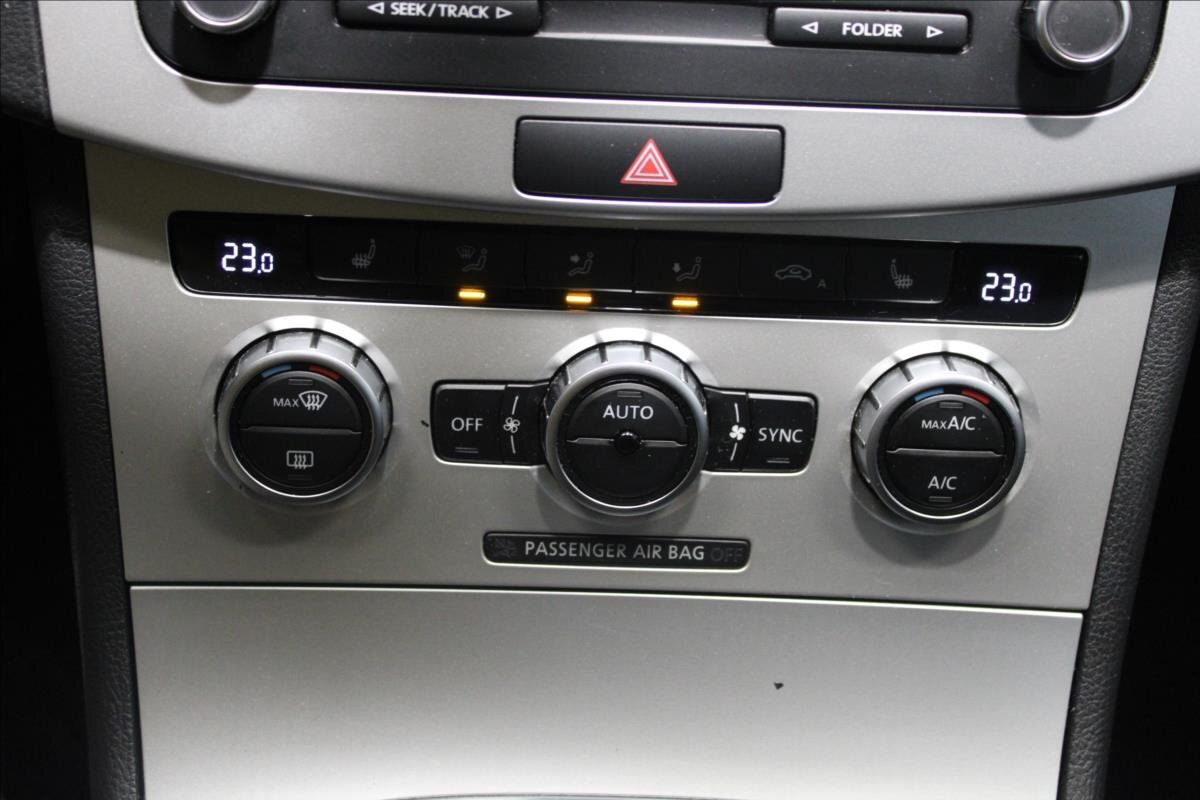 Volkswagen Passat Kombi 2,0 l 103 kw