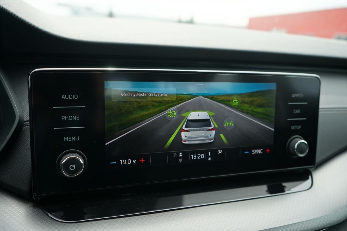 Škoda Octavia Kombi 2,0 l 85 kw