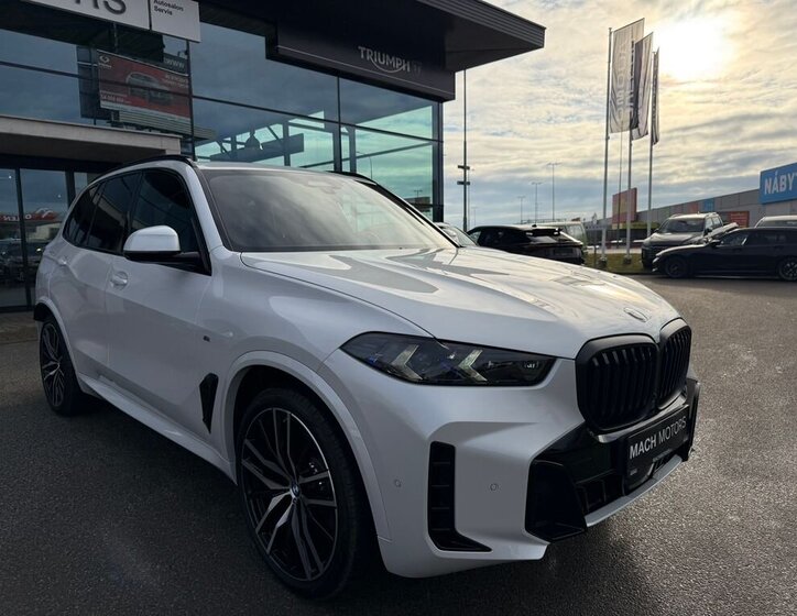 BMW X5 SUV / Terénní 3,0 l 250 kw