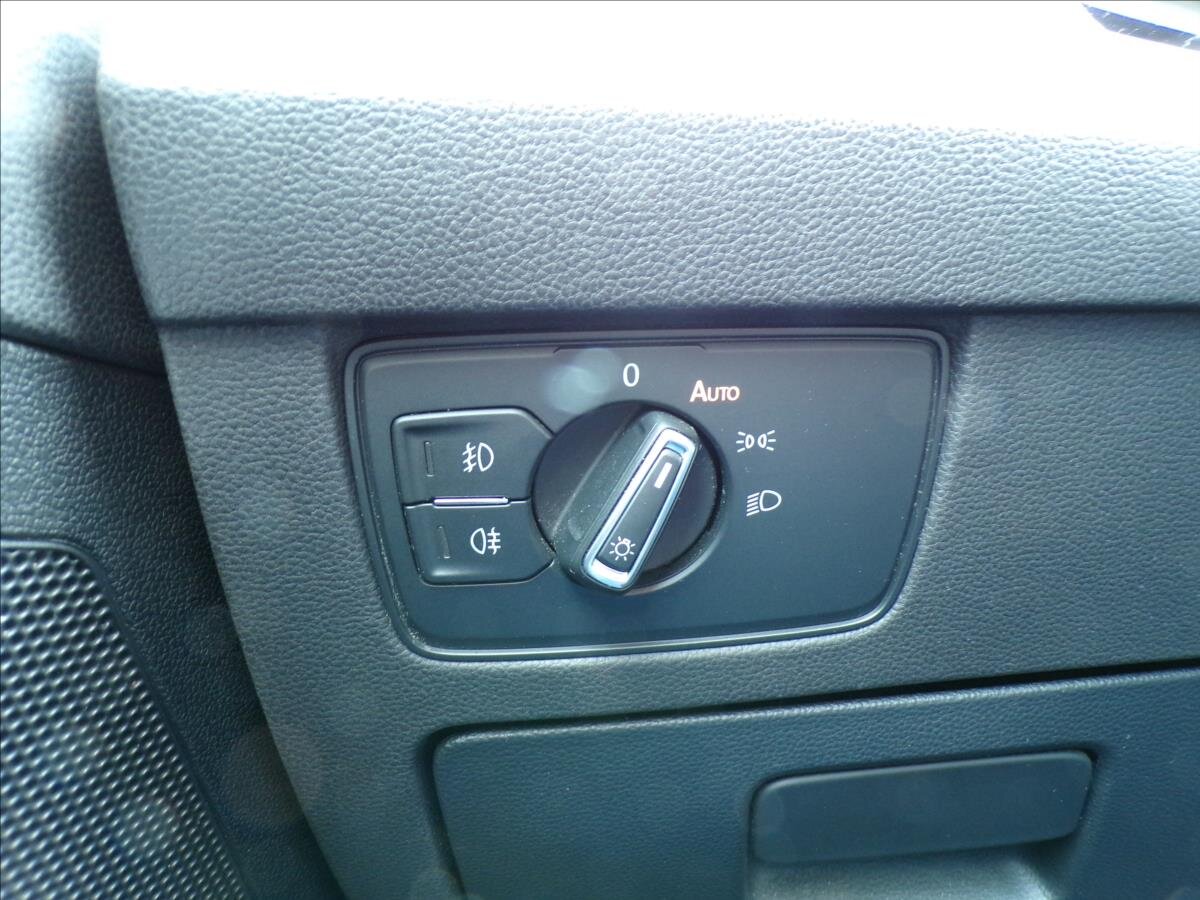 Volkswagen Passat Kombi 2,0 l 110 kw