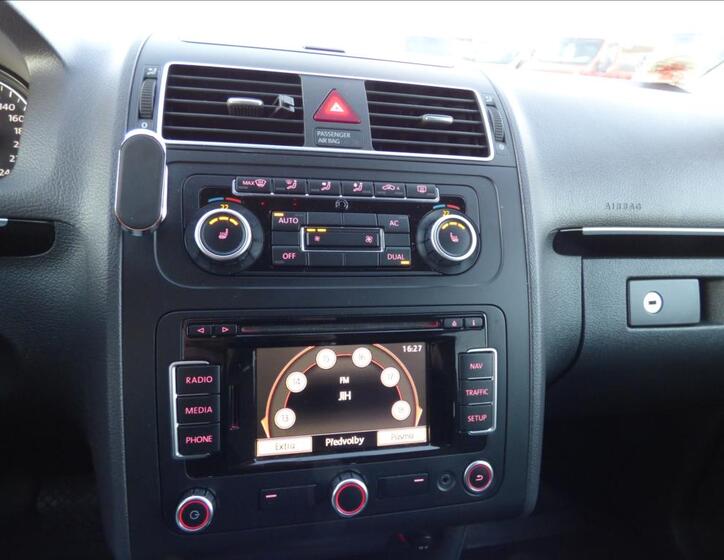 Volkswagen Touran 33