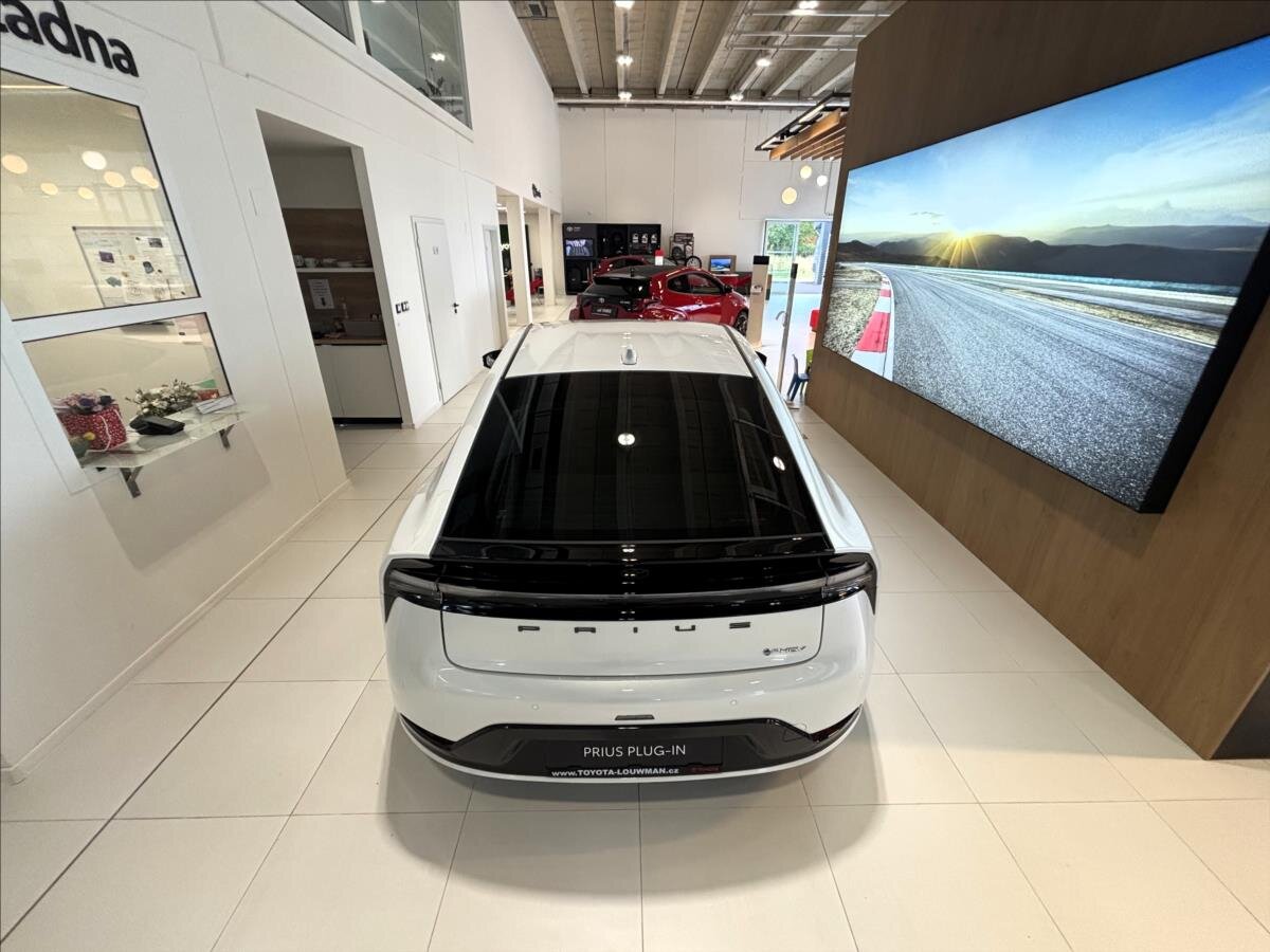 Toyota Prius Liftback 2,0 l 164 kw