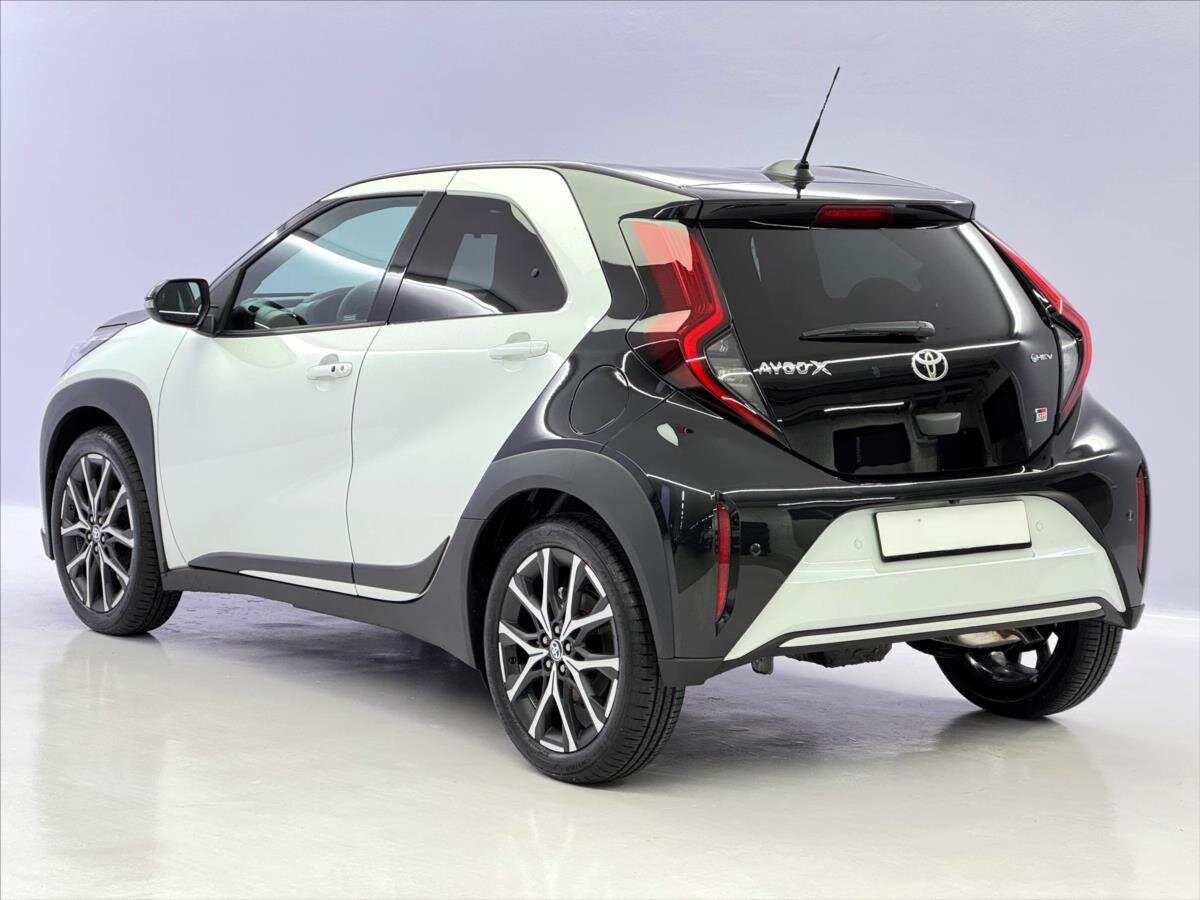 Toyota Aygo Hatchback 1,5 l 85 kw