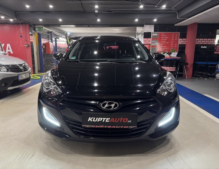 Hyundai i30 Kombi 1,6 l 81 kw