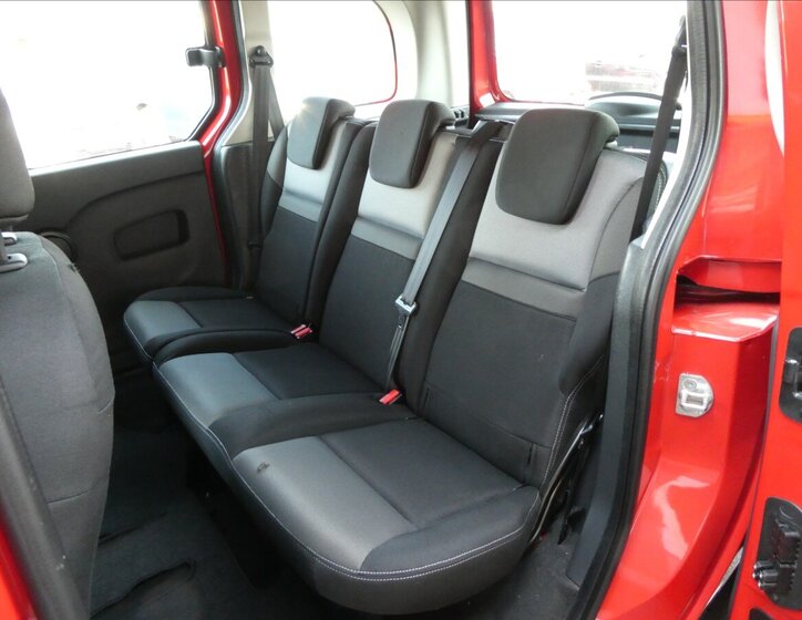 Renault Kangoo MPV 1,2 l 84 kw