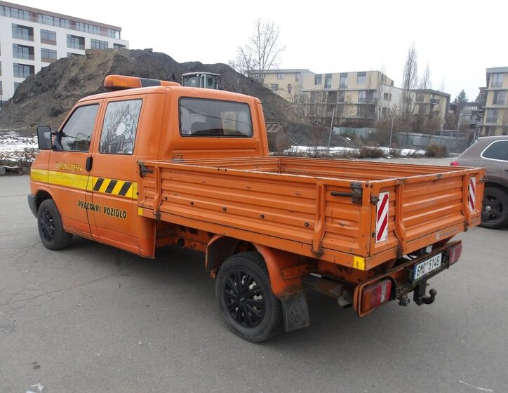 Volkswagen Transporter Ostatní 2,4 l 57 kw