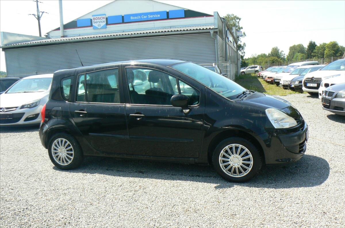 Renault Modus Kombi 1,1 l 55 kw