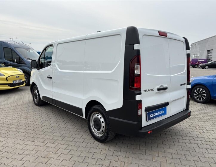 Renault Trafic Skříň 2,0 l 88 kw