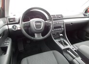 Audi A4 Sedan / Limuzína 2,0 l 103 kw