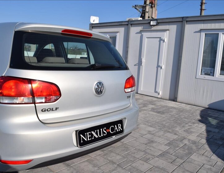 Volkswagen Golf Kombi 1,6 l 66 kw