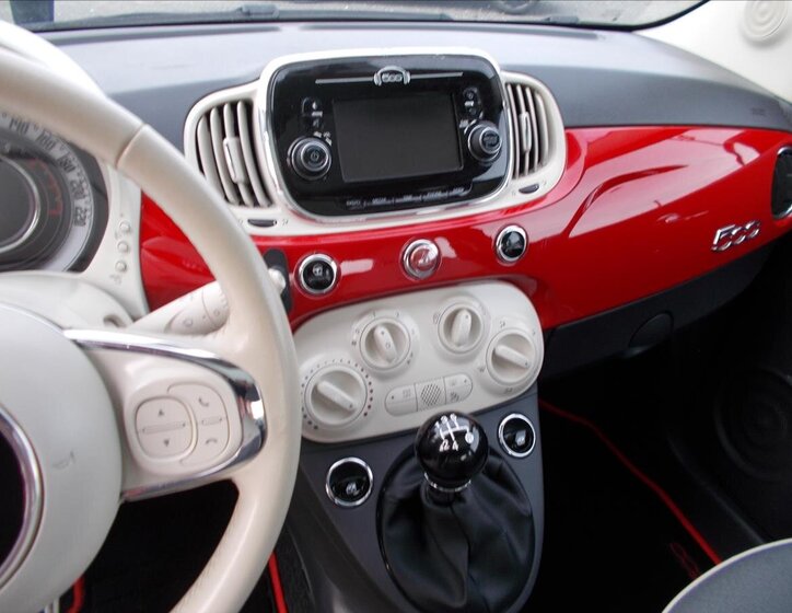 Fiat 500 Hatchback 1,2 l 51 kw