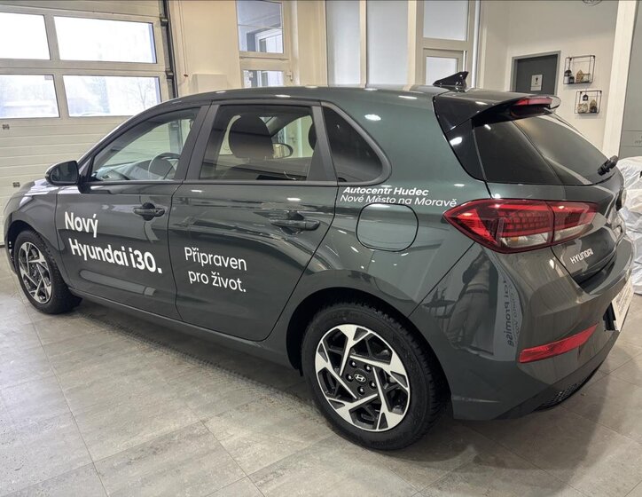 Hyundai i30 Hatchback 1,5 l 70 kw