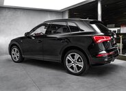 Audi Q5 SUV / Terénní 2,0 l 140 kw