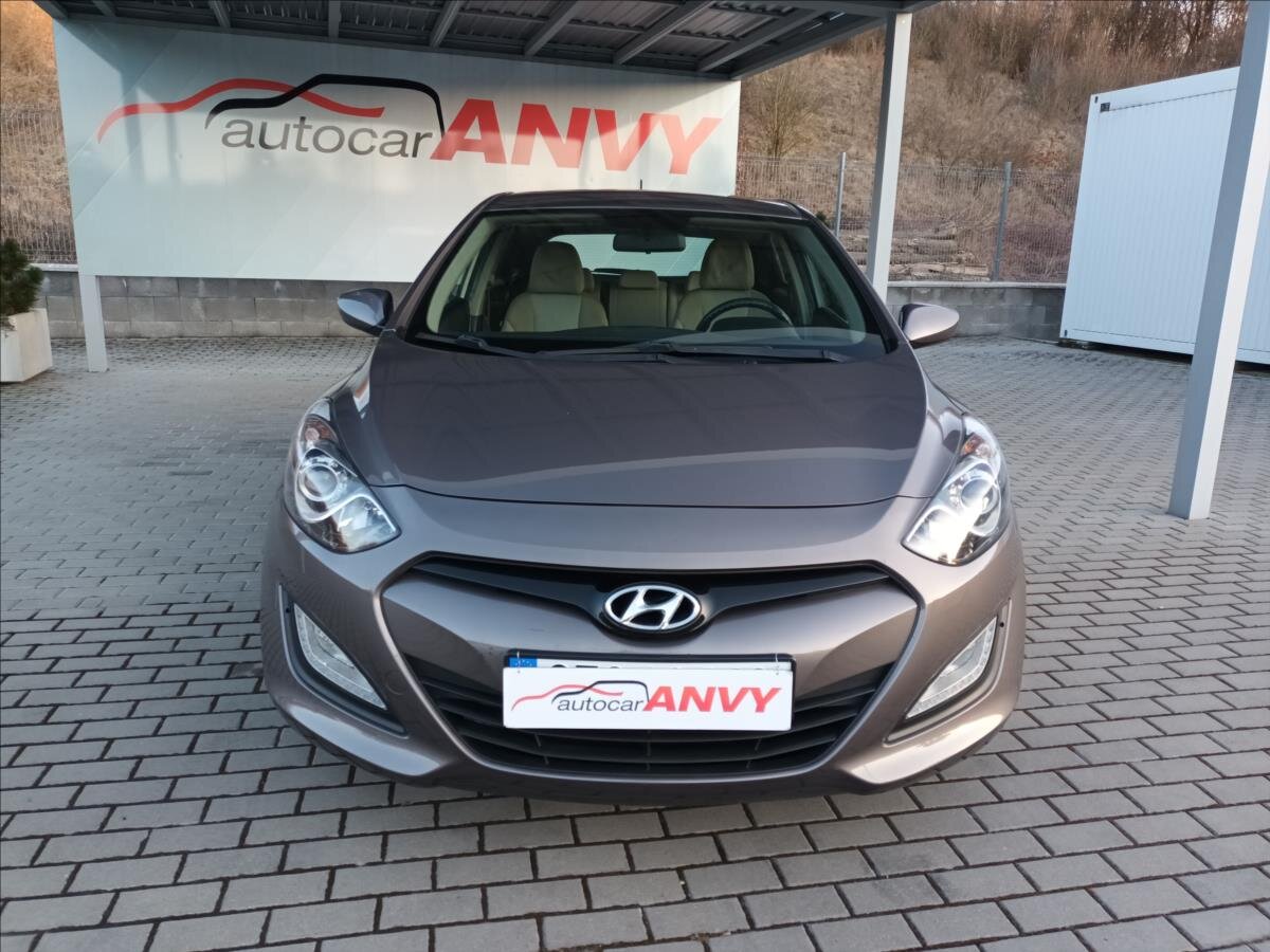Hyundai i30 Hatchback 1,6 l 88 kw