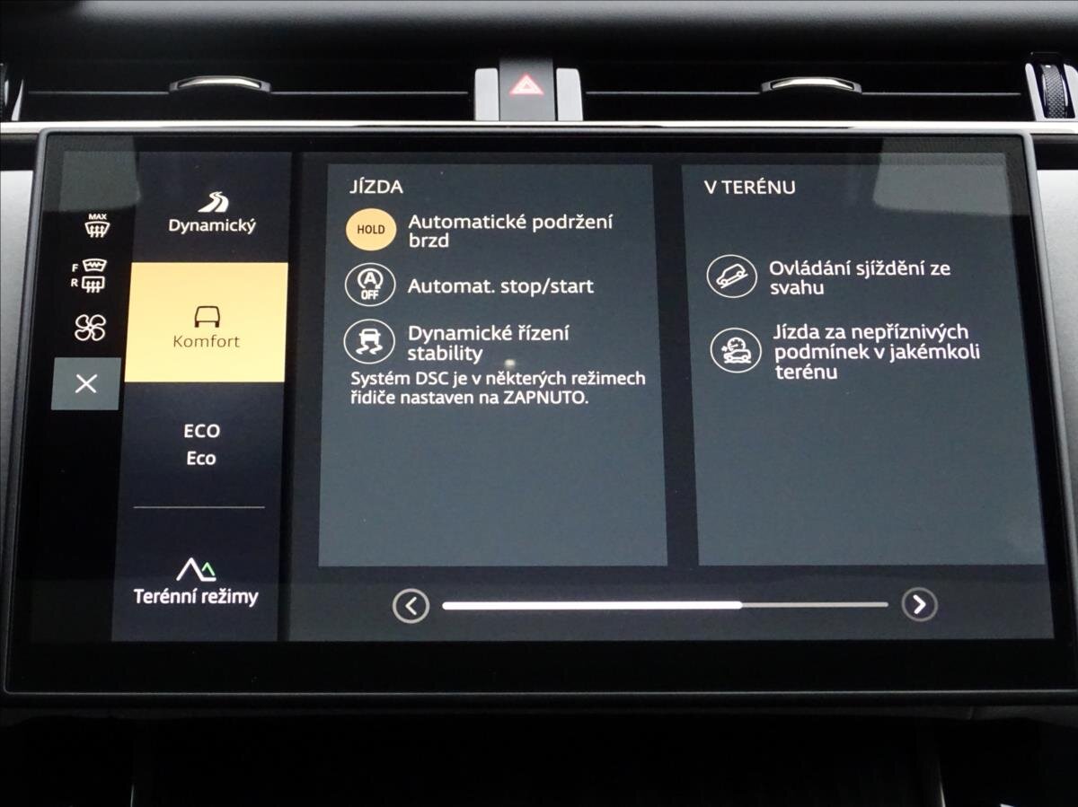 Land Rover Range Rover Velar SUV / Terénní 2,0 l 150 kw