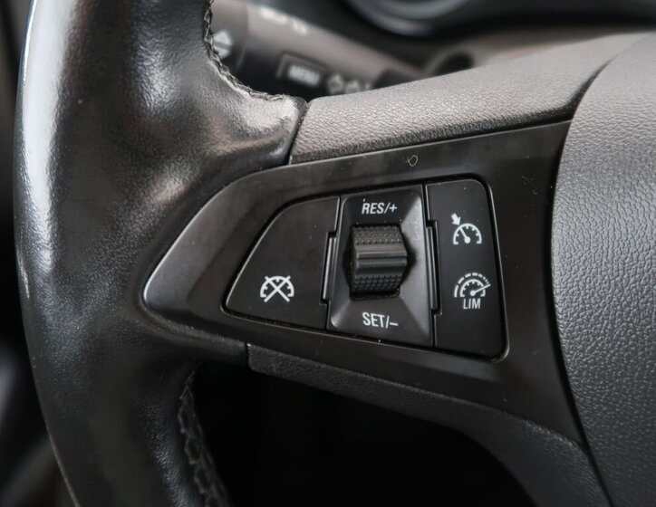 Opel Zafira MPV 1,6 l 100 kw