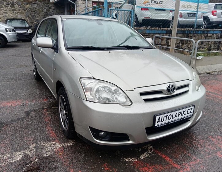 Toyota Corolla Hatchback 1,4 l 66 kw