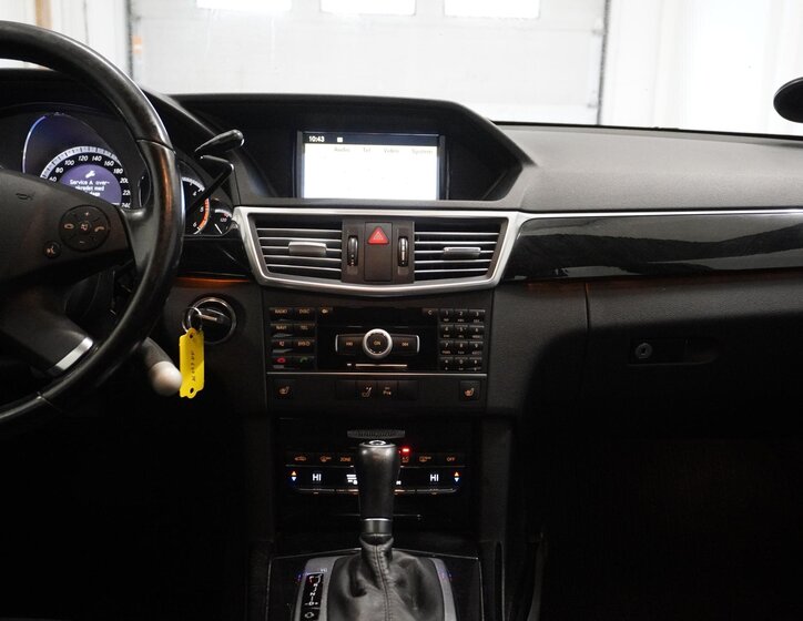 Mercedes-Benz Třídy E Kombi 2,1 l 150 kw