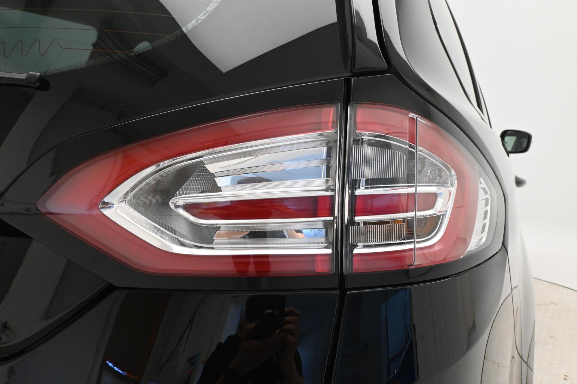 Ford Galaxy MPV 2,0 l 140 kw