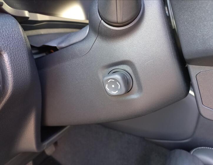 Toyota Land Cruiser 25