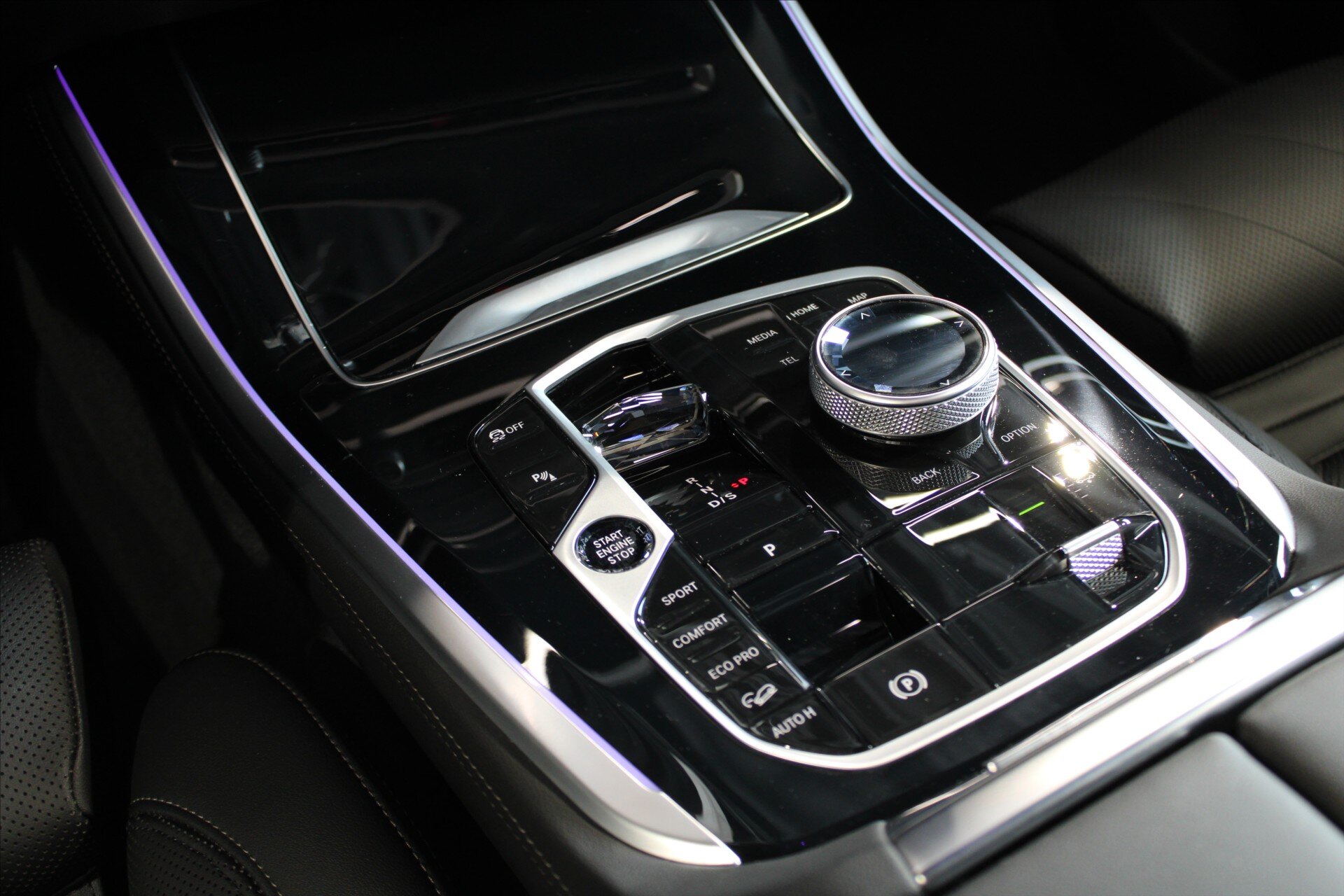 BMW X5 SUV / Terénní 3,0 l 210 kw