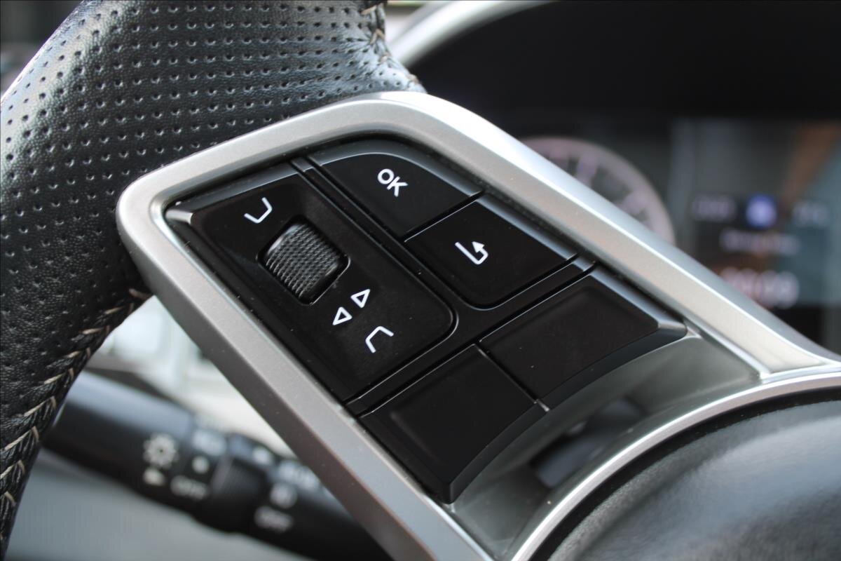 Dongfeng Fengon 5 SUV 1,5 l 101 kw