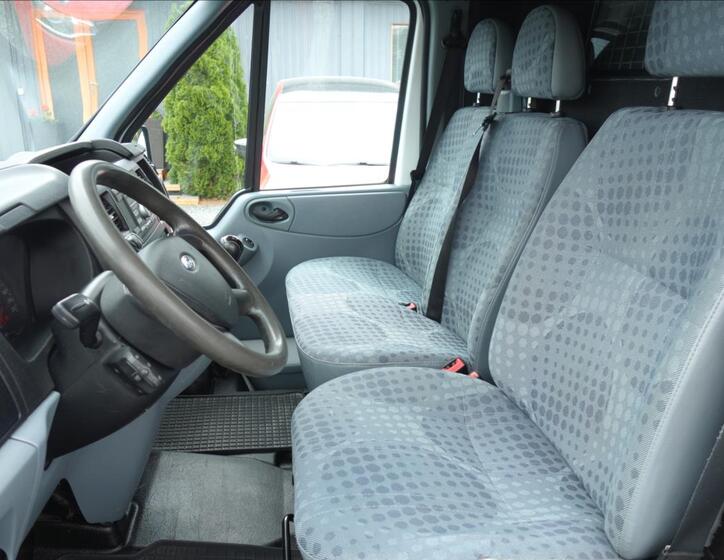 Ford Transit 10