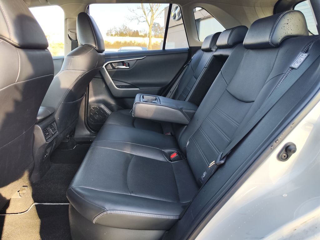 Toyota RAV4 SUV 2,5 l 163 kw