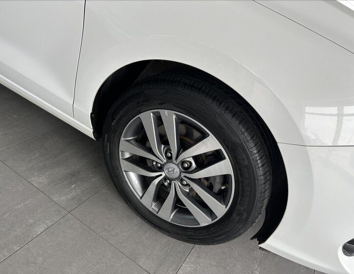 Hyundai i30 Kombi 1,4 l 103 kw