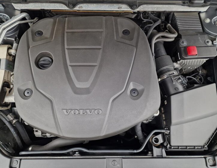 Volvo V90 Kombi 2,0 l 173 kw