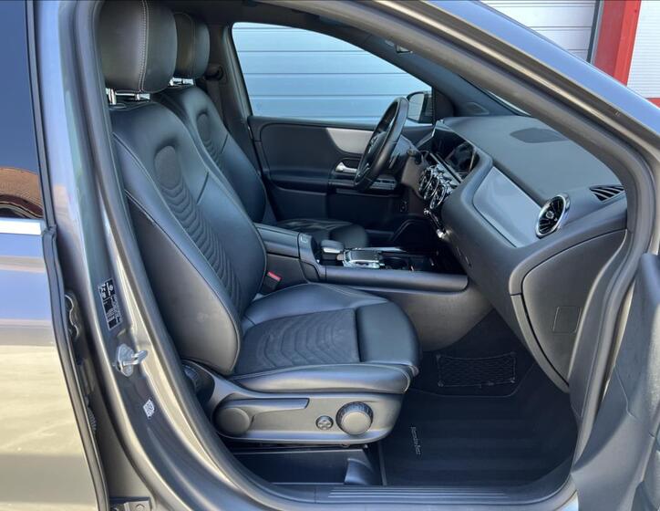 Mercedes-Benz Třídy B 22