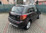 Suzuki SX4 Hatchback 1,6 l 88 kw