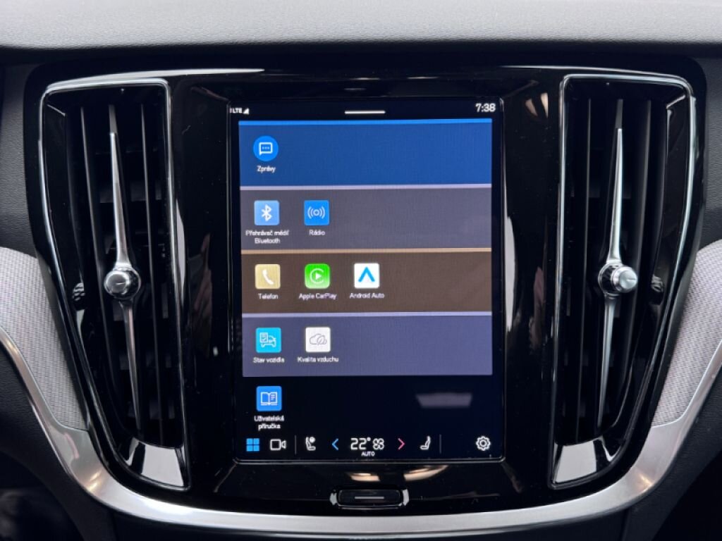 Volvo V60 Kombi 2,0 l 145 kw