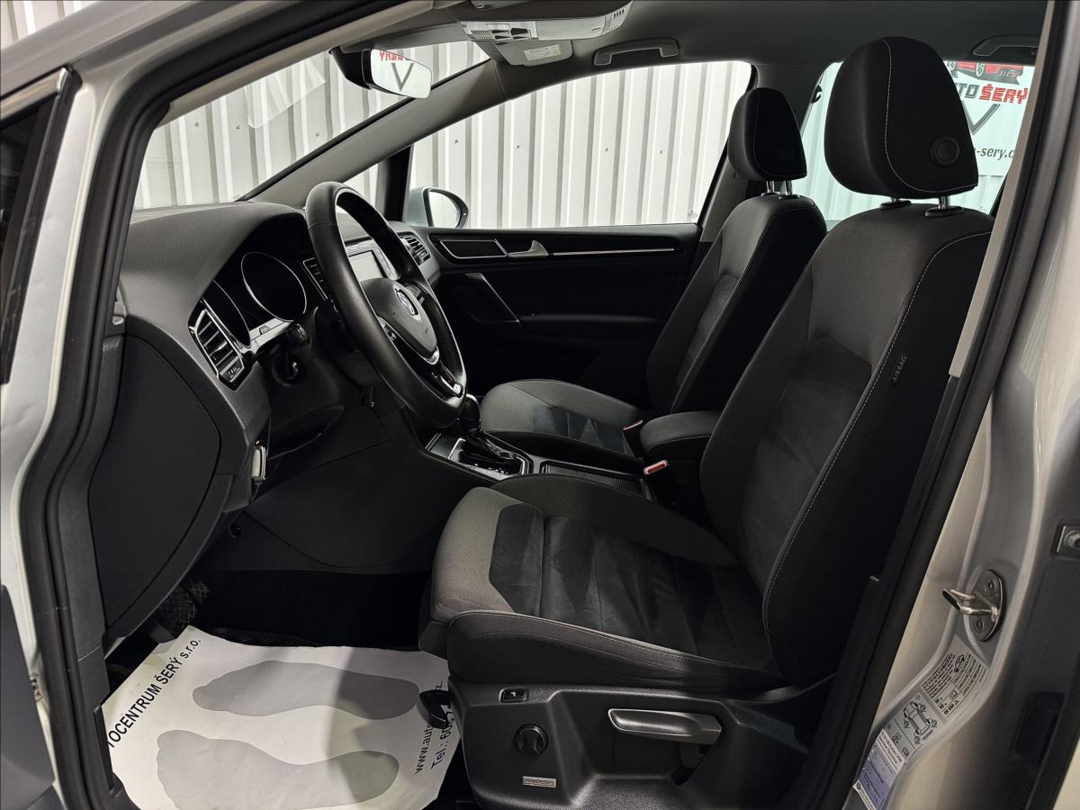 Volkswagen Golf Sportsvan