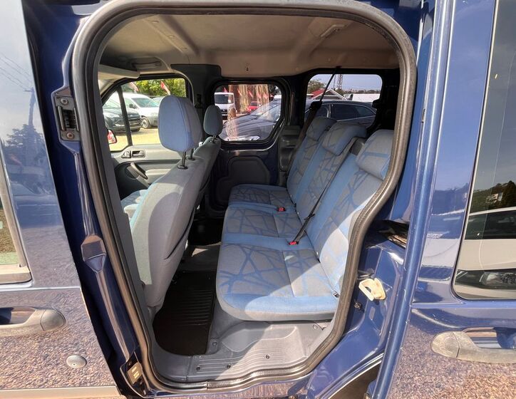 Ford Tourneo Connect 13