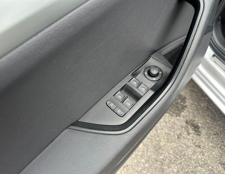 Škoda Superb Kombi 2,0 l 110 kw