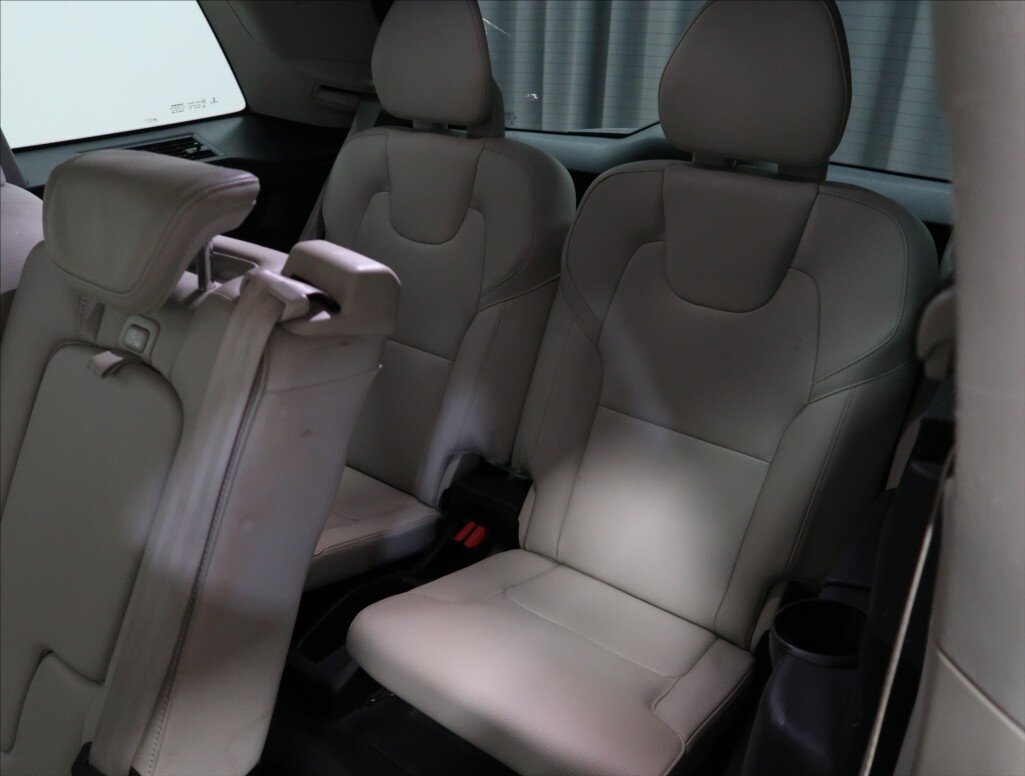 Volvo XC90 SUV 2,0 l 173 kw