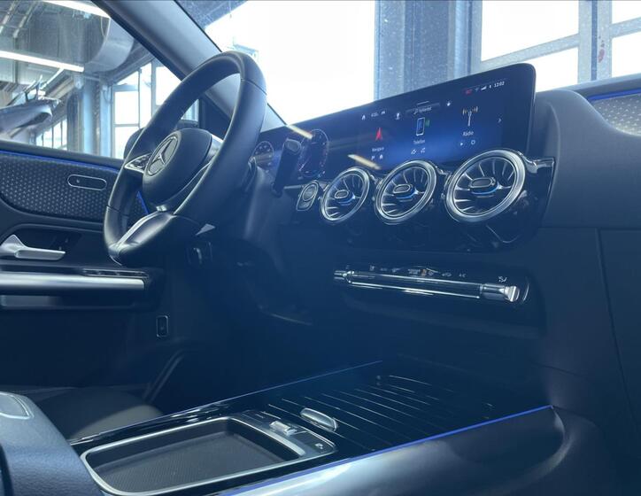 Mercedes-Benz Třídy B 16