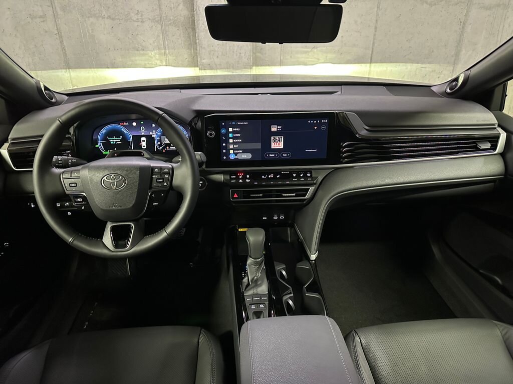 Toyota Camry Sedan / Limuzína 2,5 l 160 kw