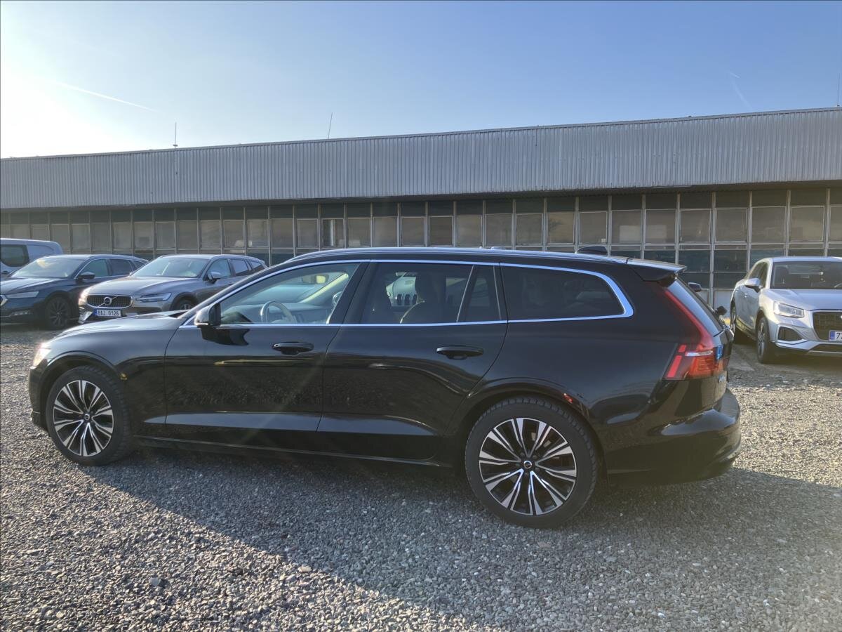 Volvo V60 Kombi 2,0 l 145 kw