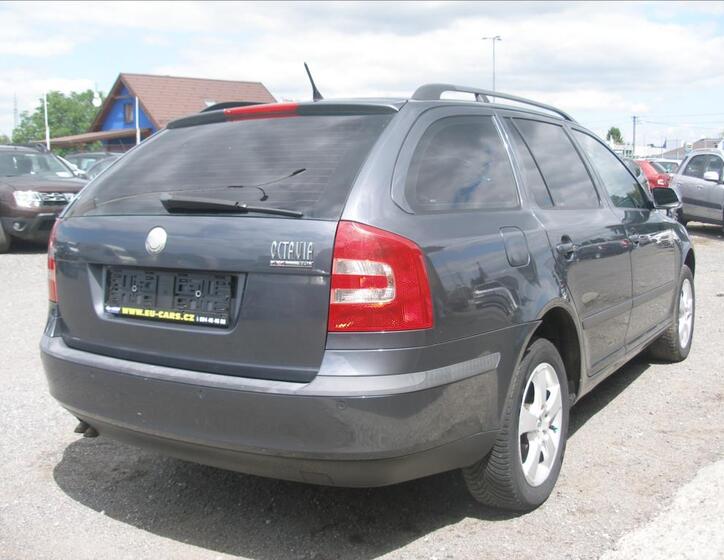 Škoda Octavia 12