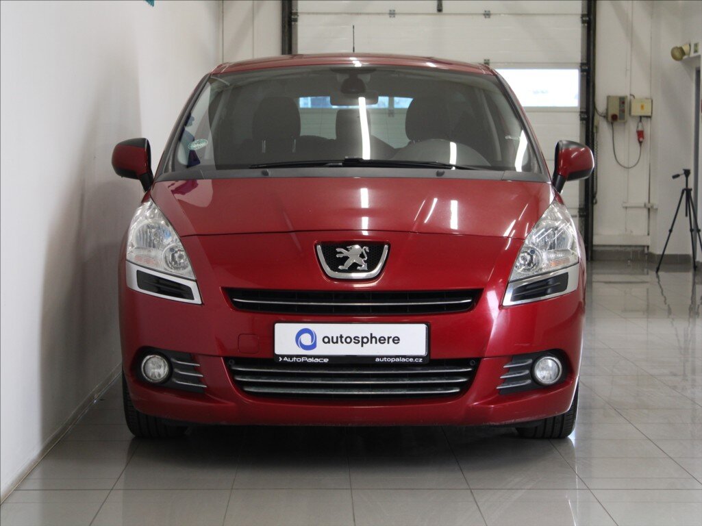 Peugeot 5008 MPV 1,6 l 88 kw