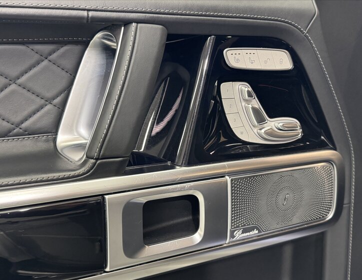 Mercedes-Benz Třídy G SUV / Terénní 4,0 l 430 kw