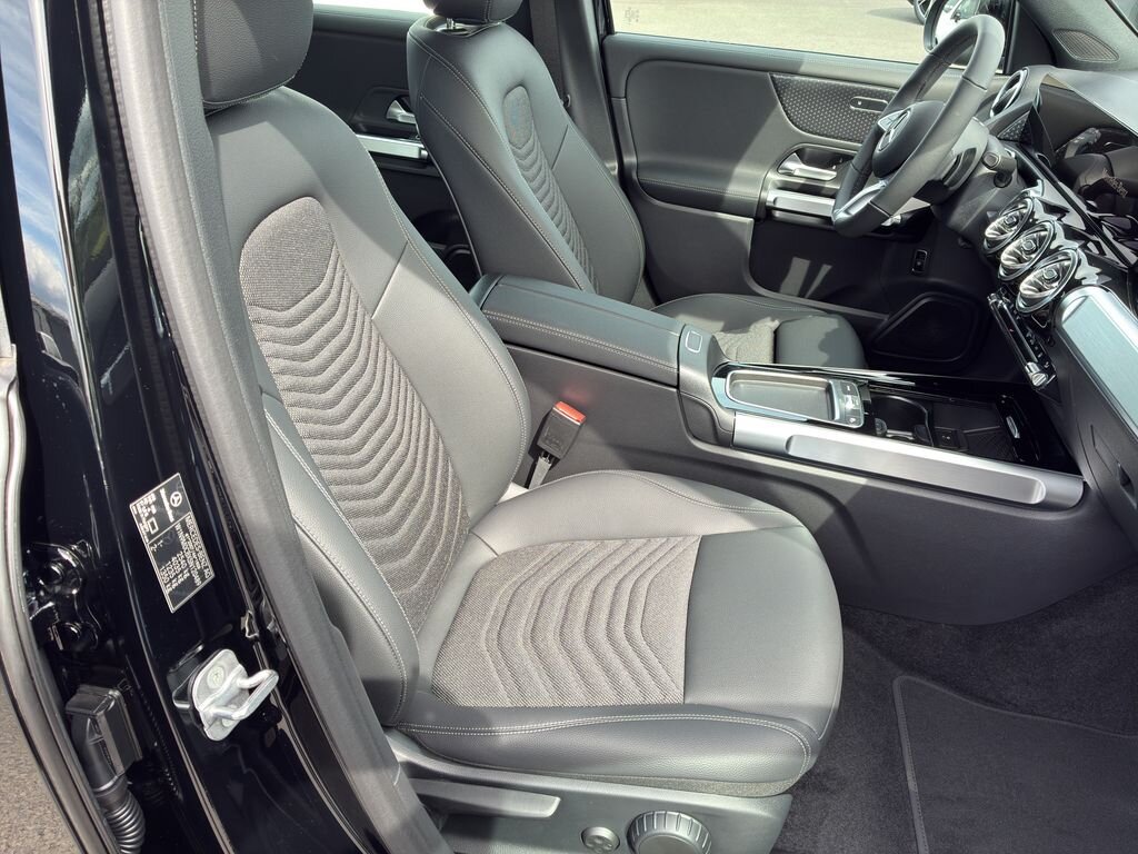 Mercedes-Benz EQB SUV / Terénní 0,0 140 kw