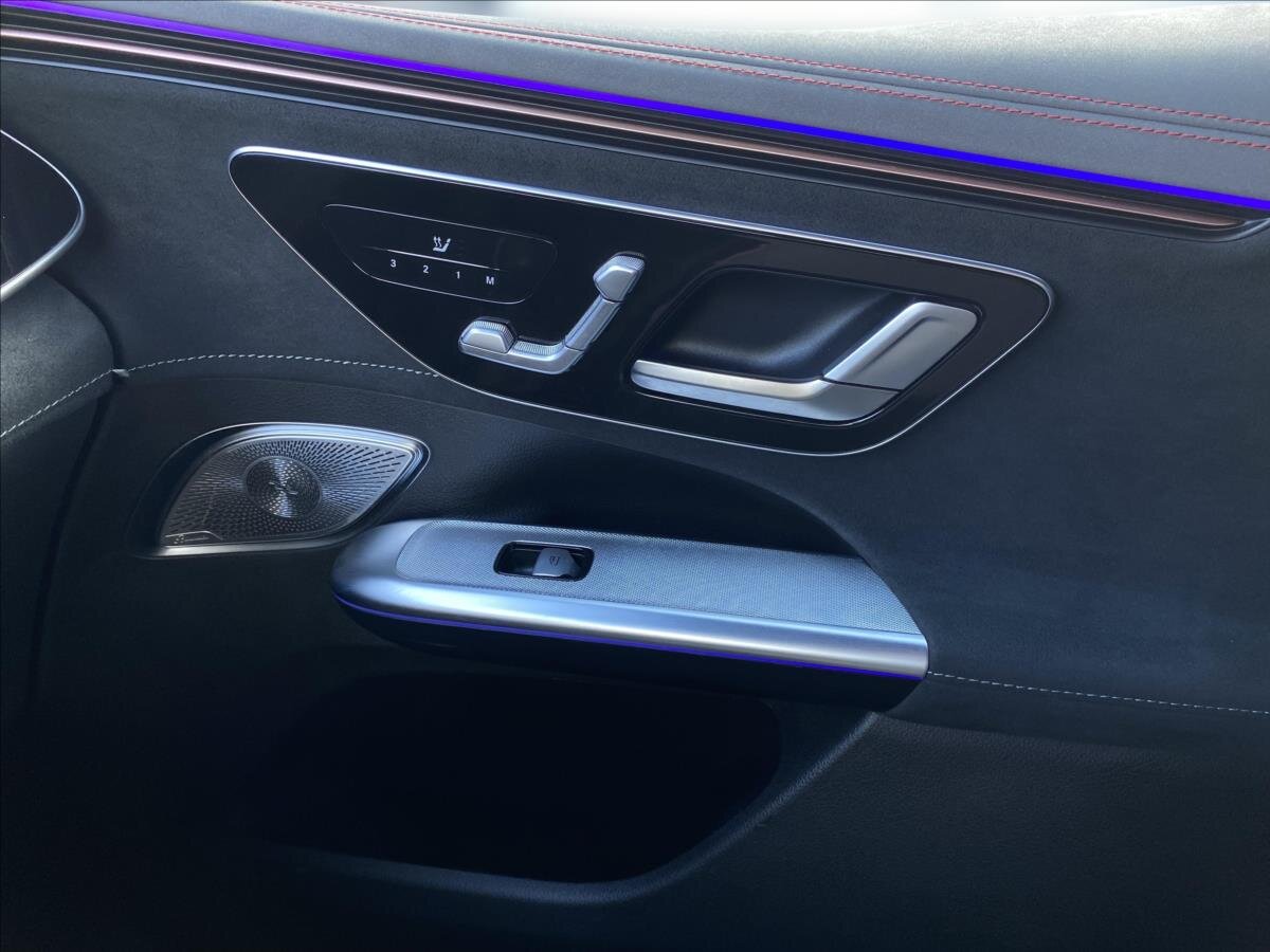 Mercedes-Benz EQE SUV / Terénní 0,0 300 kw