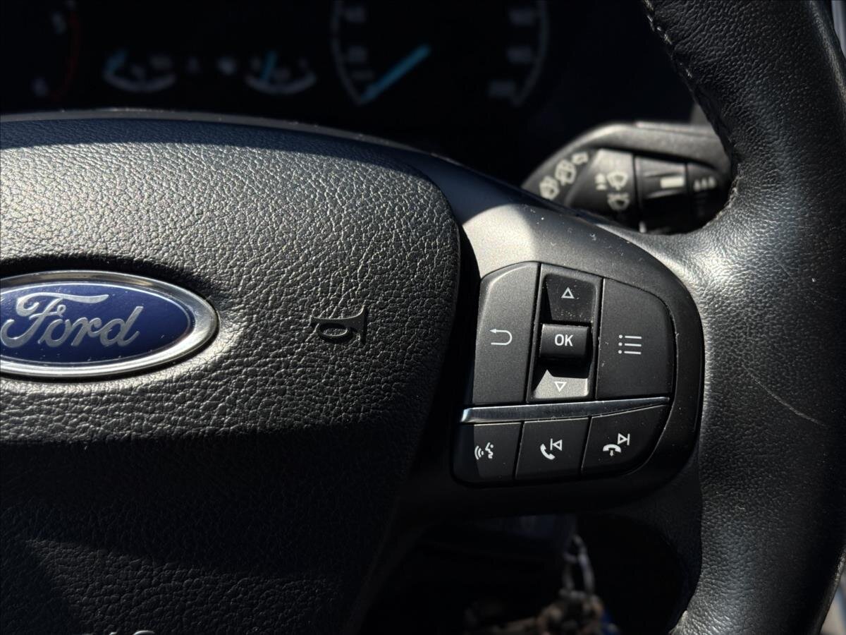 Ford Tourneo Custom MPV 2,0 l 136 kw