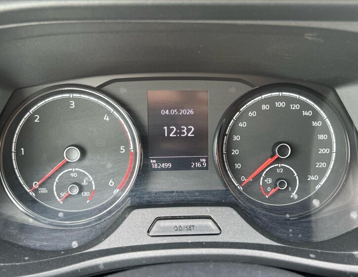 Volkswagen Transporter Skříň 2,0 l 110 kw