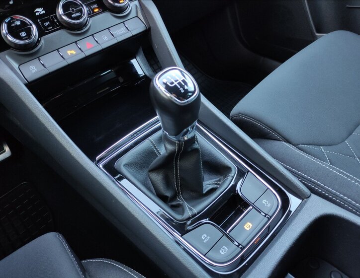 Škoda Karoq SUV / Terénní 2,0 l 110 kw